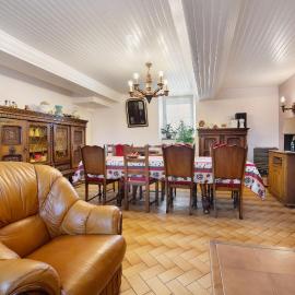 Ferme De La Ruette-Chambres d'hôtes โรงแรมในCourtils