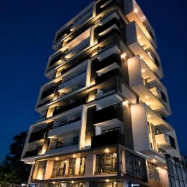Sky View Condo at Solaris, hotel in Christiansborg