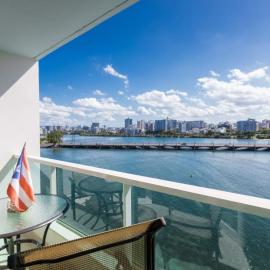 Premier Ocean Lagoon Studio · Condado with Pool
