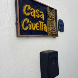 Casa Civetta, готель у місті Стромболі