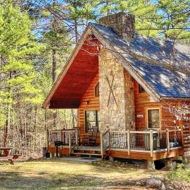 Luxury ADK Retreat Near Whiteface, Lake Placid, hotel em Jay