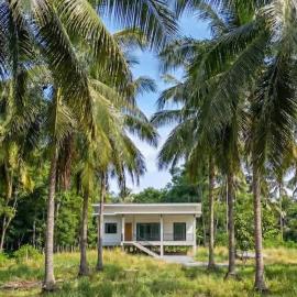 The Coconut Villa, viešbutis mieste Sritanu
