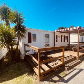 Vickys Walls Bungalow, hotel din Pataias