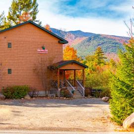 Beautiful Home, Views, Near Whiteface, Lake Placid, hotel in Wilmington