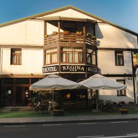 Hotel Regina, hótel í Sinaia