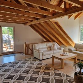 Viesnīca über den Dächern von Forstlahm - Kulmbach, Wohnung im Chalet-Stil pilsētā Kulmbaha