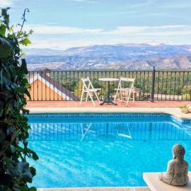 Hotel El Balcon de las nieves, hotell i La Zubia