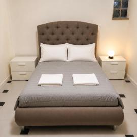 La Taverna Marina Rooms, hotel in Civitavecchia