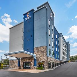 Comfort Inn & Suites Nashville Bellevue, מלון בBellevue
