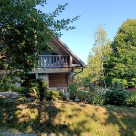 Lill' Hill estate & wellness - Lumina Chalet, hotel in Idrija