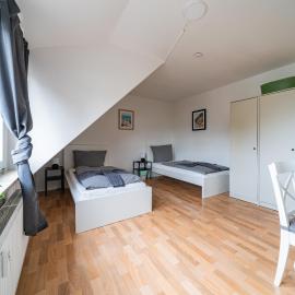 BEGE APARTMENTS SmallGroupStay, Hotel in Bönen