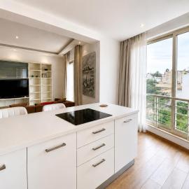 Swieqi Family 3BR Spacious and Bright Apartment I Cot & HighChair