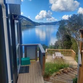 Endeavour View Eco Cabin, Hotel in Endeavour Inlet