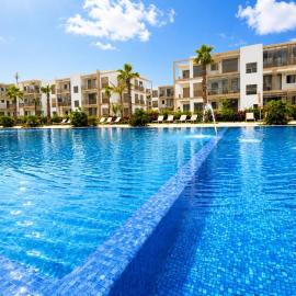 La Playa Residence, 2-bedroom apartment with pool, Mansouria