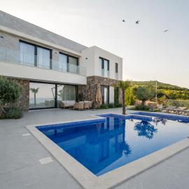 Luxury Villa Aventura with Pool Spa and Sea View Zagora
