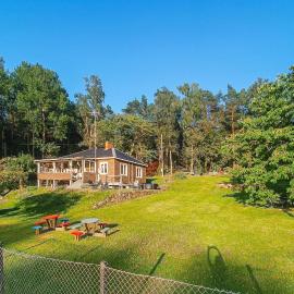 Pet Friendly Home In Söderköping