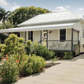 Eastside Cottage Retreat - Pet Friendly