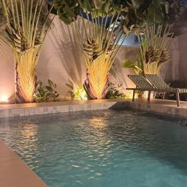 Cozy house with pool