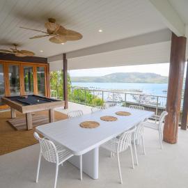 The Boathouse 4 Bedroom Luxury Private House