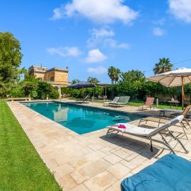 Villa Vallone Luxury With Pool - Happy Rentals
