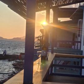 On The Waves Balcony, מלון בKlima