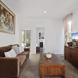 Belrose 2 Bed Holiday Home Free Parking, hotel di Belrose