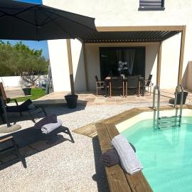 Aniane, Villa, climatisé, piscine six personnes
