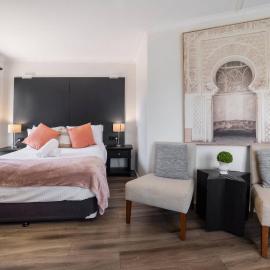 Classic Family Room - Sleeps 4, hotel in Chullora