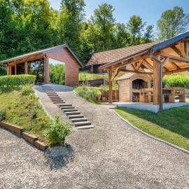 Cozy Home In Karlovac With Sauna