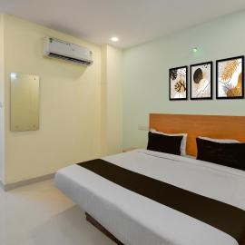 Super Townhouse Oak NFC Crossway Hyderabad、Maula Aliのホテル