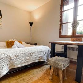 Loft Serenidad Montana Park, hotel u gradu 'Enveitg'