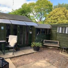 Hedgehog Lodge, hotel in Colwall