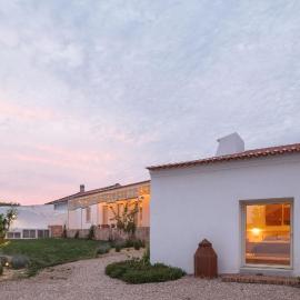 Casa Dez - Pedrogão do Alentejo, hotel in Pedrógão