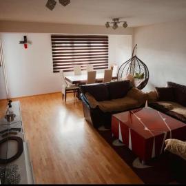 The Red Lounge – hotel w mieście Strumica