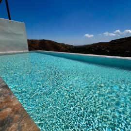 Rambla Retreats Apartment Verde with a shared hot tub & pool in Rambla de Oria، فندق في Oria