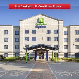 Holiday Inn Express Poole by IHG, hotel v mestu Poole