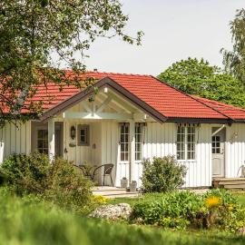 Cozy Guesthouse on Kvarstad Farm, hotel en Ringsaker