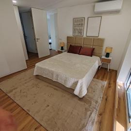 Apartamento Amares Luxury T3 Férias Minho & Douro Experiences with Luxury Car and Driver, hotel in Amares