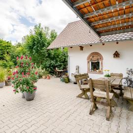Haus Redi, hotel di Sasbach in der Ortenau