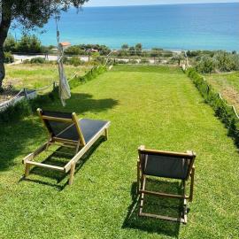 Enjoy resort with sea view