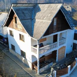 CASA R&D, hotel v destinácii Moisei