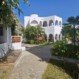 Elegant Swahili Styled Studio