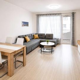 Family Haven - 45 min to Vienna & Free Parking