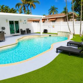 Luxury Pool Home, Near the Beach and Cruise Port