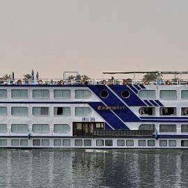 Sun Dragon Nile Cruise、アスワンのホテル