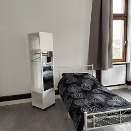 1 Deluxe Zimmer Bruchsal City, hotel u gradu Bruhzal