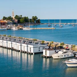 Pearl Infinity Luxury Floating House
