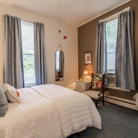 Victorian Inn Bed And Breakfast