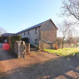 Stable Cottage at The Long Barn- Beautiful Getaway in Tockington