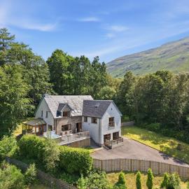 Loch View, Hot Tub, Near Loch Lomond, Pet-friendly